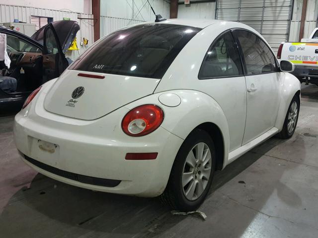 3VWRW31C59M506012 - 2009 VOLKSWAGEN NEW BEETLE WHITE photo 4