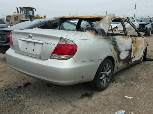 JTDBE32K763044143 - 2006 TOYOTA CAMRY LE 烧焦的 照片 4