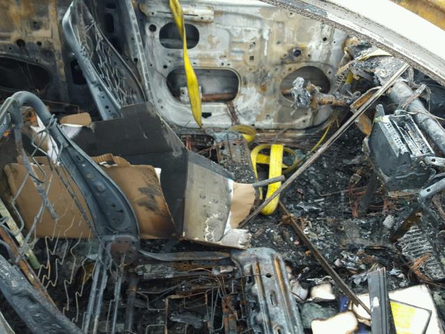 JTDBE32K763044143 - 2006 TOYOTA CAMRY LE 烧焦的 照片 5