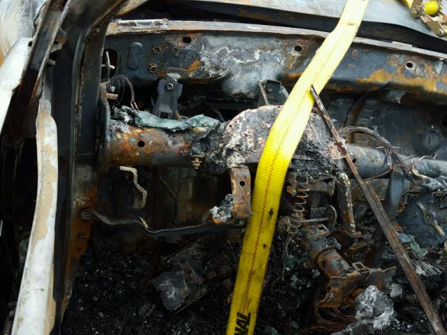 JTDBE32K763044143 - 2006 TOYOTA CAMRY LE 烧焦的 照片 8