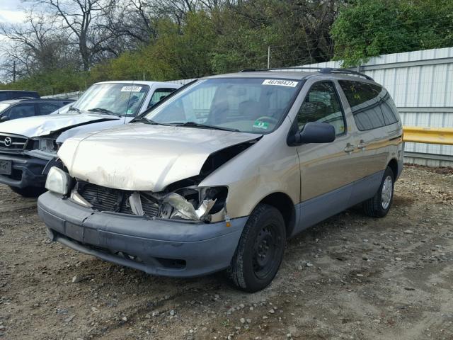 4T3ZF13C32U426362 - 2002 TOYOTA SIENNA LE TAN photo 2