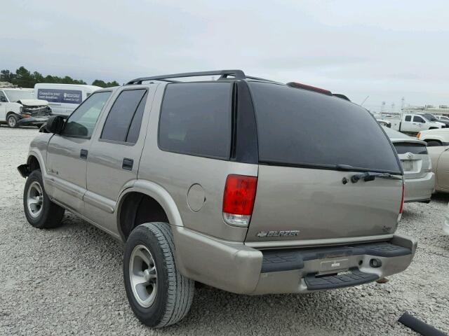 1GNCS13X64K156129 - 2004 CHEVROLET BLAZER BEIGE photo 3