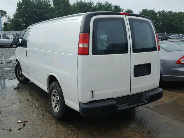 1GCSGAFX6D1148894 - 2013 CHEVROLET EXPRESS G1 WHITE photo 3