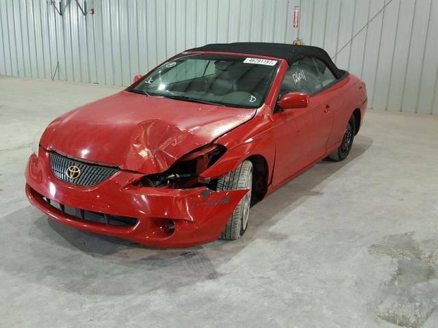 4T1FA38P85U058220 - 2005 TOYOTA CAMRY SOLA RED photo 2