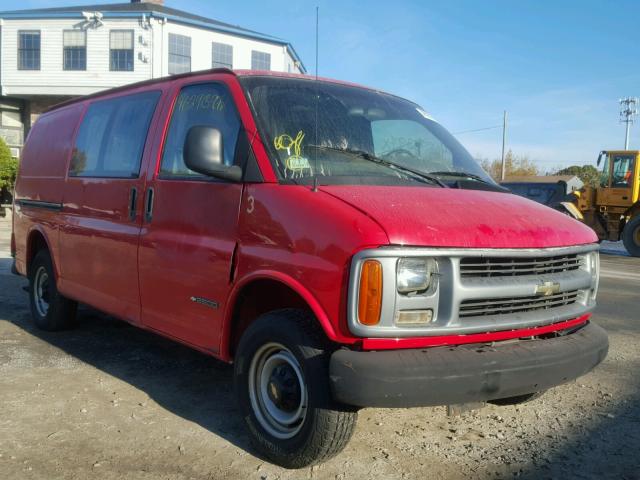 1GCGG25R721104687 - 2002 CHEVROLET EXPRESS G2 RED photo 1