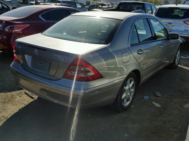 WDBRF61J23F350827 - 2003 MERCEDES-BENZ C 240 BEIGE photo 4