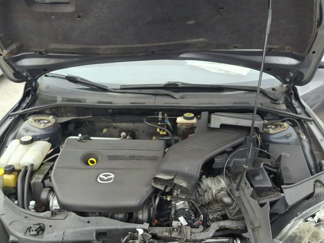 JM1BK144761443710 - 2006 MAZDA 3 HATCHBAC GRAY photo 7