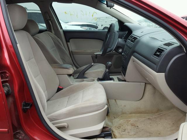 3FAHP06Z87R185340 - 2007 FORD FUSION S RED photo 5