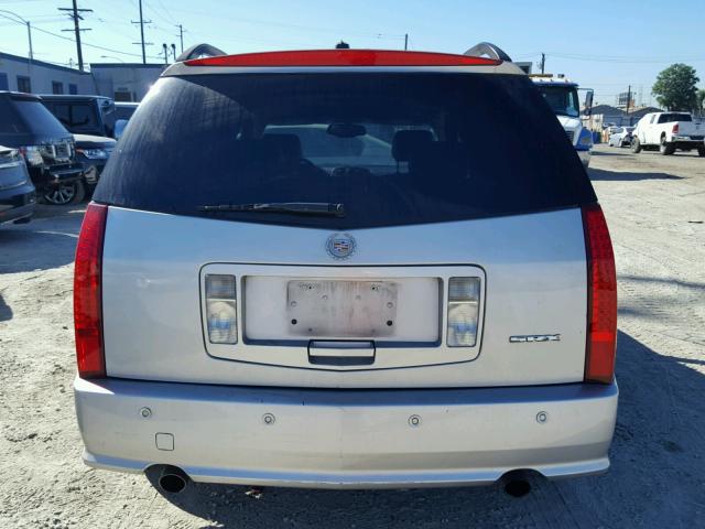 1GYEE637160121769 - 2006 CADILLAC SRX SILVER photo 9