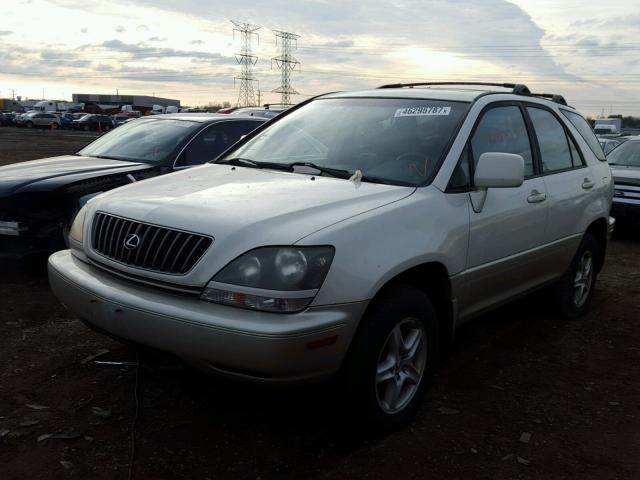 JT6HF10U8Y0097171 - 2000 LEXUS RX 300 WHITE photo 2