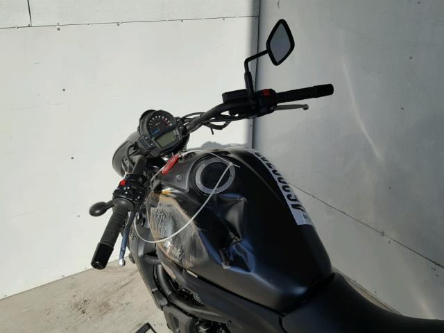 JKAENEC12HDA00317 - 2017 KAWASAKI EN650 C BLACK photo 5