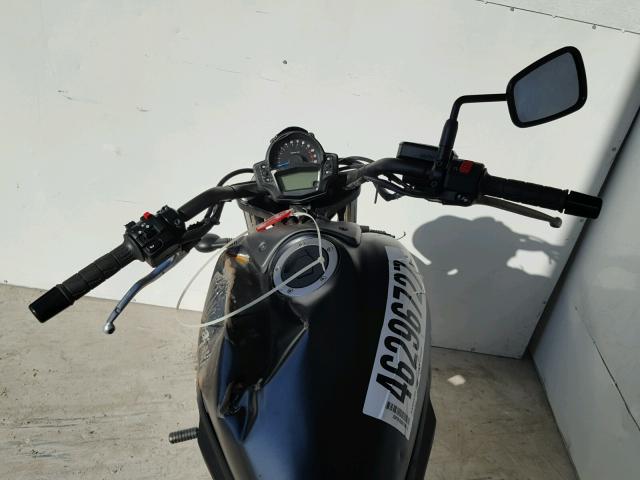 JKAENEC12HDA00317 - 2017 KAWASAKI EN650 C BLACK photo 9