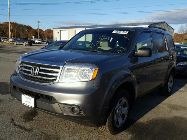 5FNYF4H25CB025416 - 2012 HONDA PILOT GRAY photo 2