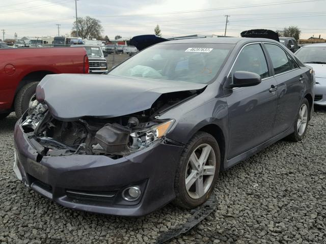 4T1BF1FK0CU170454 - 2012 TOYOTA CAMRY BASE GRAY photo 2