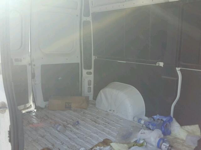 3C6TRVBG9JE108465 - 2018 RAM PROMASTER 白色 照片 6