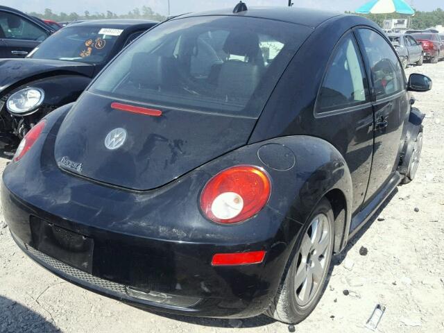 3VWRW31C47M506077 - 2007 VOLKSWAGEN NEW BEETLE 黑色 照片 4