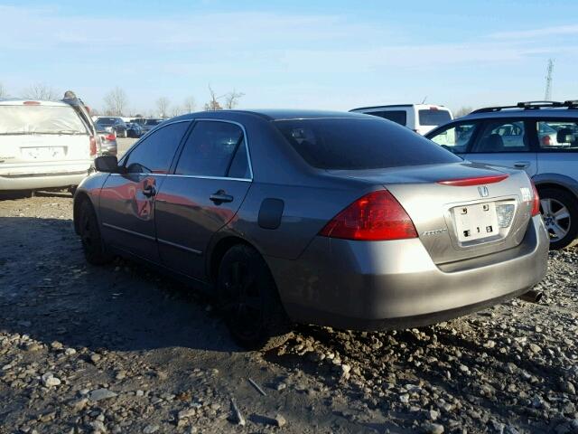 1HGCM56366A813556 - 2006 HONDA ACCORD SE CHARCOAL photo 3