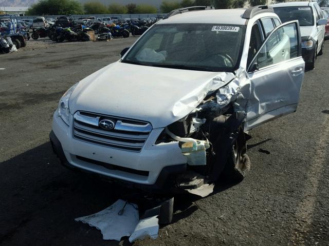 4S4BRBAC1D3221318 - 2013 SUBARU OUTBACK 2. WHITE photo 2