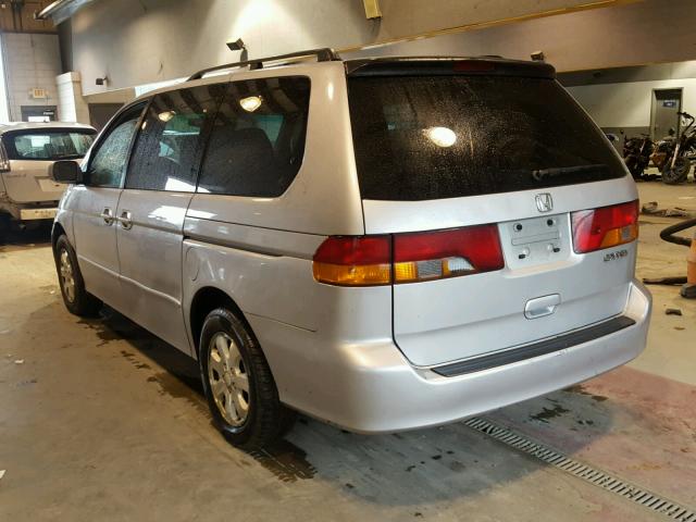 5FNRL18602B031105 - 2002 HONDA ODYSSEY EX SILVER photo 3