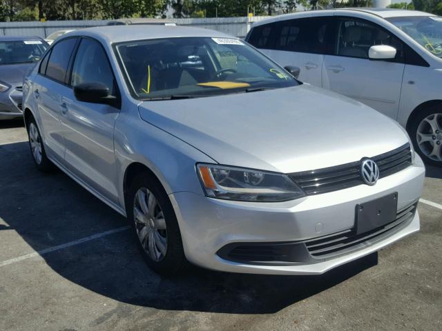 3VW2K7AJ9BM019677 - 2011 VOLKSWAGEN JETTA BASE 银色 照片 1