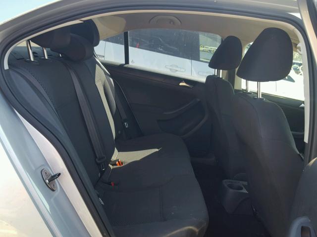 3VW2K7AJ9BM019677 - 2011 VOLKSWAGEN JETTA BASE 银色 照片 6