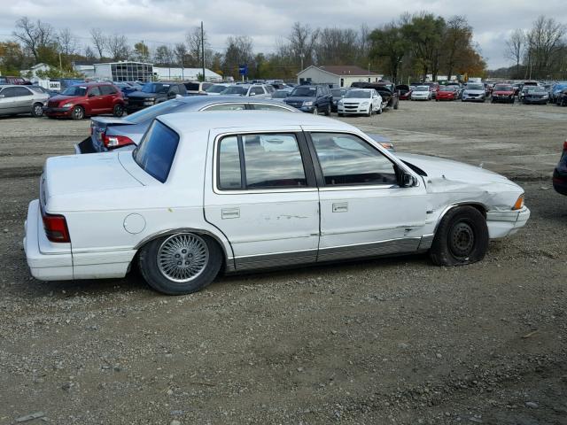 1C3AA3638RF151915 - 1994 CHRYSLER LEBARON LE WHITE photo 9