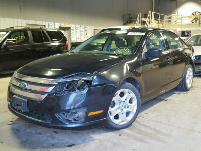 3FAHP0HA6AR307711 - 2010 FORD FUSION SE BLACK photo 2