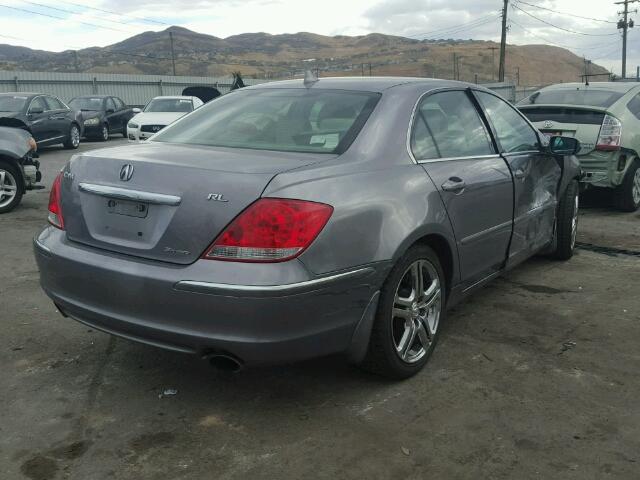 JH4KB16505C017820 - 2005 ACURA RL GRAY photo 4