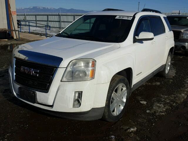 2CTFLEEY9A6392843 - 2010 GMC TERRAIN SL WHITE photo 2