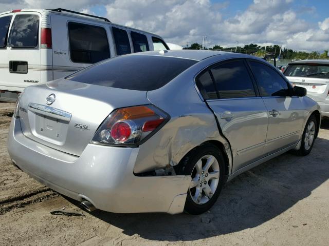 1N4AL21E18C268332 - 2008 NISSAN ALTIMA 2.5 SILVER photo 4