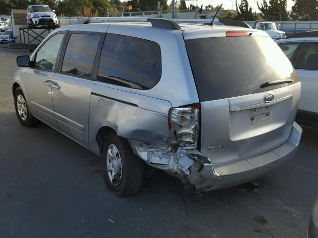 KNDMG4C34A6351194 - 2010 KIA SEDONA LX SILVER photo 3