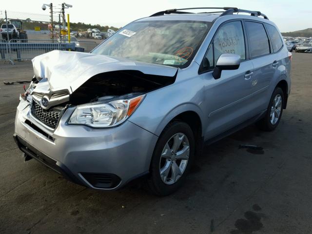 JF2SJAEC3EH537356 - 2014 SUBARU FORESTER 2 SILVER photo 2