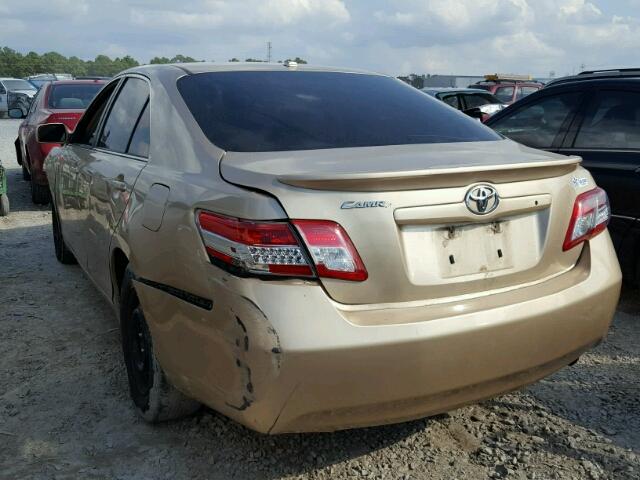 4T1BF3EK7AU509060 - 2010 TOYOTA CAMRY BASE GOLD photo 3