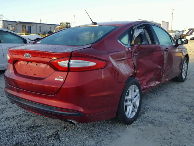 3FA6P0HRXDR355875 - 2013 FORD FUSION SE RED photo 4