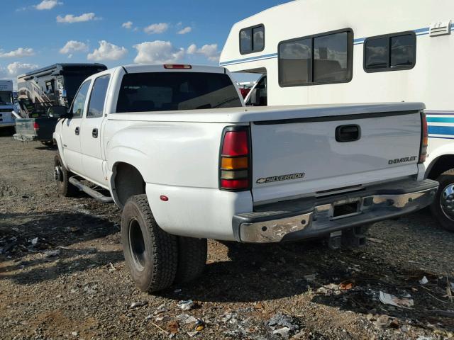 1GCJC33G54F107957 - 2004 CHEVROLET SILVERADO WHITE photo 3