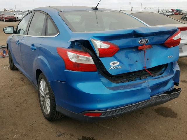 1FAHP3H28CL373964 - 2012 FORD FOCUS SEL BLUE photo 3