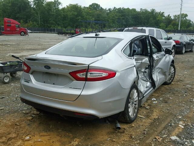 3FA6P0SU5DR319492 - 2013 FORD FUSION TIT SILVER photo 4