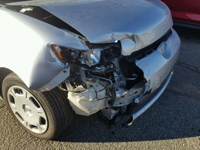 JTLZE4FE6B1120471 - 2011 TOYOTA SCION XB SILVER photo 9