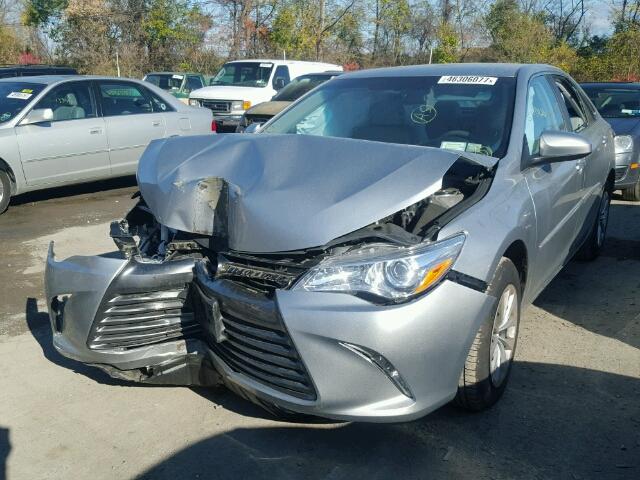 4T4BF1FK8GR557619 - 2016 TOYOTA CAMRY LE GRAY photo 2