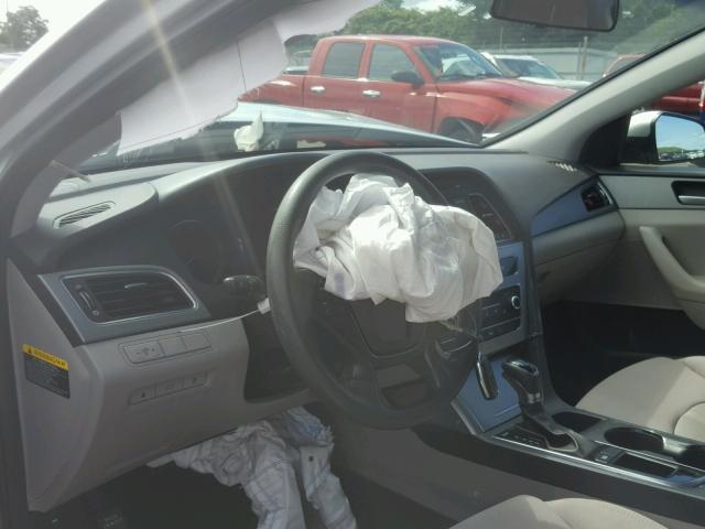 5NPE24AF1GH411723 - 2016 HYUNDAI SONATA SE SILVER photo 9