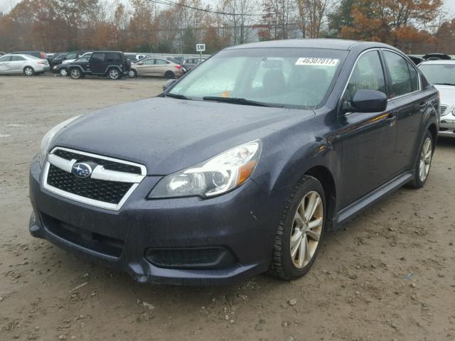 4S3BMBC64D3019356 - 2013 SUBARU LEGACY 2.5 BLUE photo 2