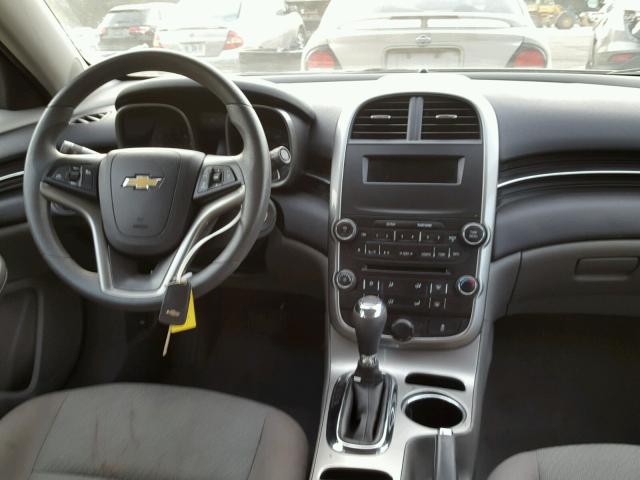 1G11B5SL0FF243535 - 2015 CHEVROLET MALIBU LS GRAY photo 9