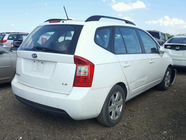 KNAFG528797273072 - 2009 KIA RONDO BASE WHITE photo 4