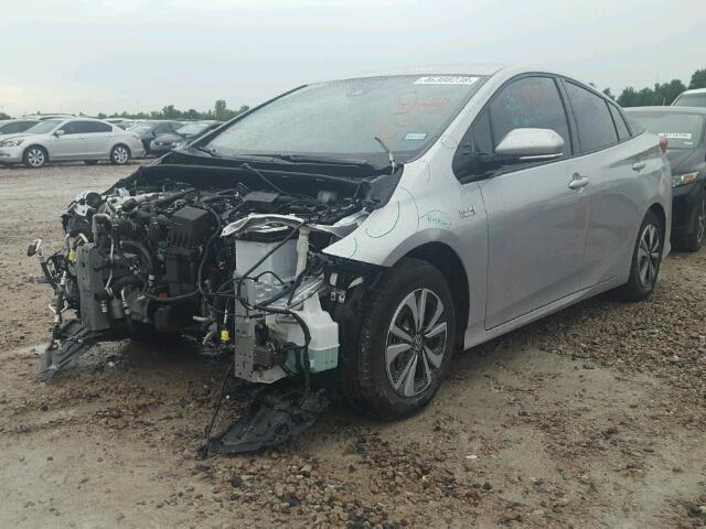 JTDKARFP4H3045435 - 2017 TOYOTA PRIUS PRIM ვერცხლისფერი ფოტო 2