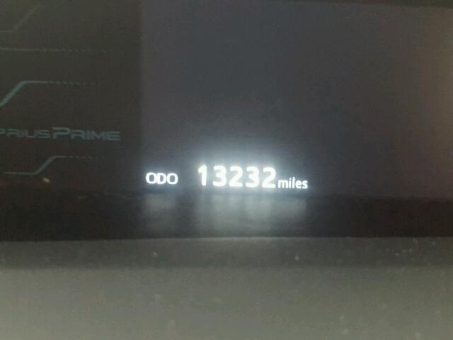 JTDKARFP4H3045435 - 2017 TOYOTA PRIUS PRIM ვერცხლისფერი ფოტო 8