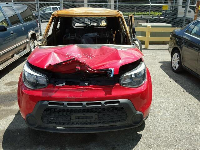 KNDJP3A57F7781580 - 2015 KIA SOUL + RED photo 9