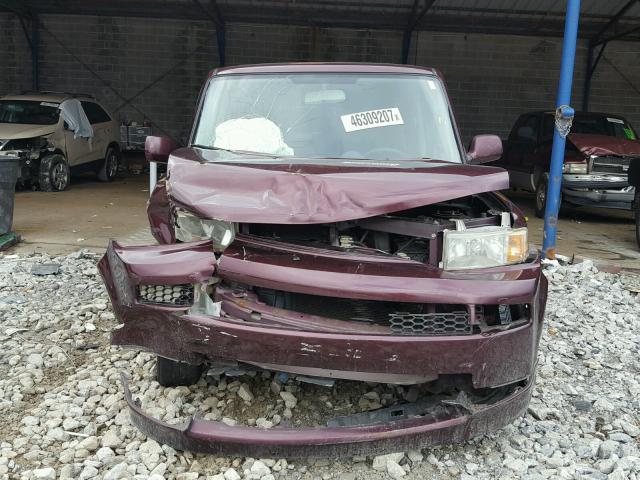 JTLKT324950181578 - 2005 TOYOTA SCION MAROON photo 9