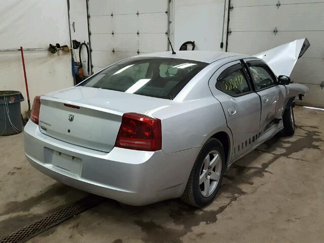 2B3KA43G58H296132 - 2008 DODGE CHARGER SILVER photo 4