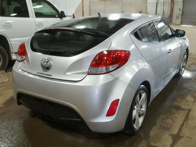 KMHTC6AD4CU078492 - 2012 HYUNDAI VELOSTER B GRAY photo 4