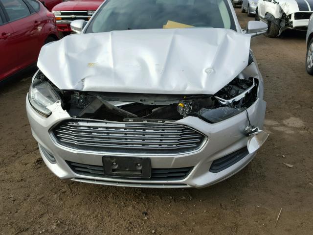 3FA6P0HR4DR158507 - 2013 FORD FUSION SE SILVER photo 9